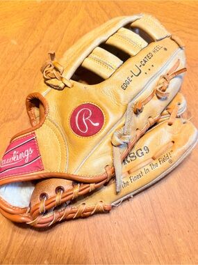 Vintage Rawlings RSG9 Edge-U-Cated Heel Leather Baseball Glove Softball Mitt